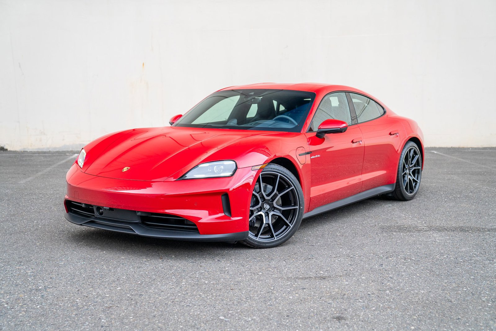 New 2025 Porsche Taycan