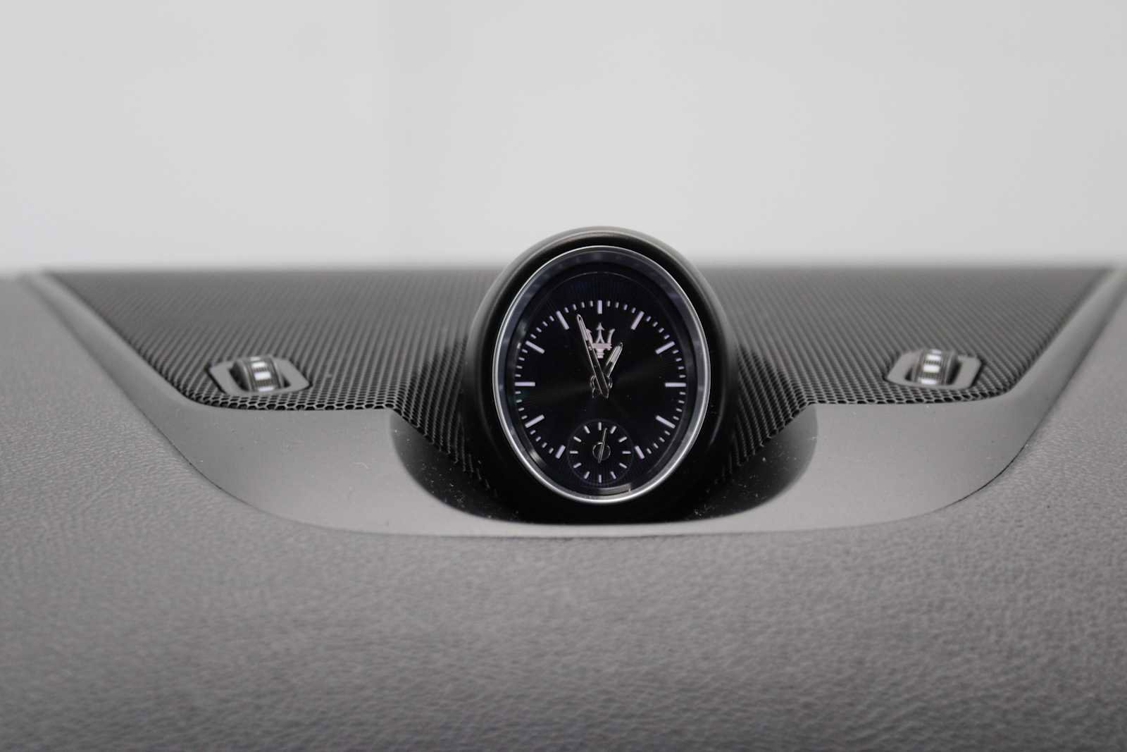 Used 2021 Maserati Levante image 26