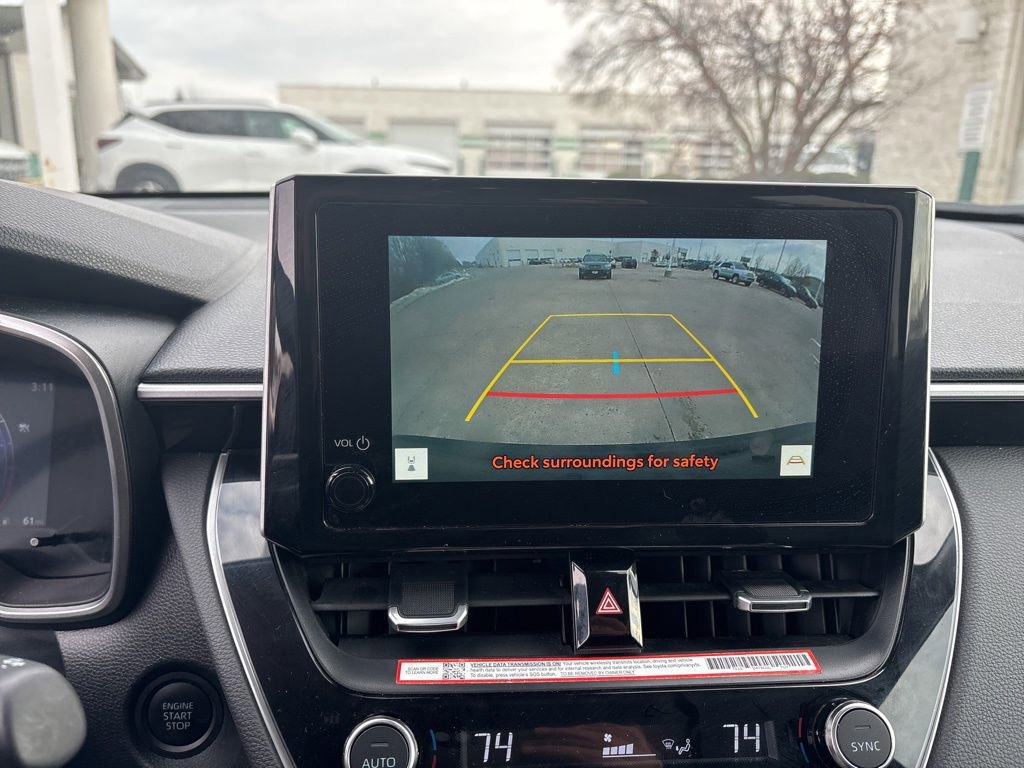 Used 2025 Toyota Corolla Cross XLE image 20