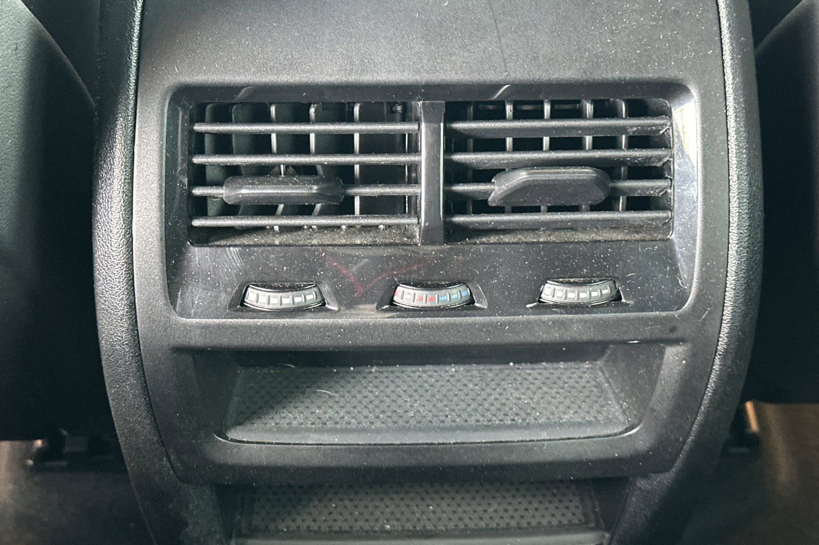 Used 2022 BMW X5 xDrive40i w/ Parking Assistance Package image 44