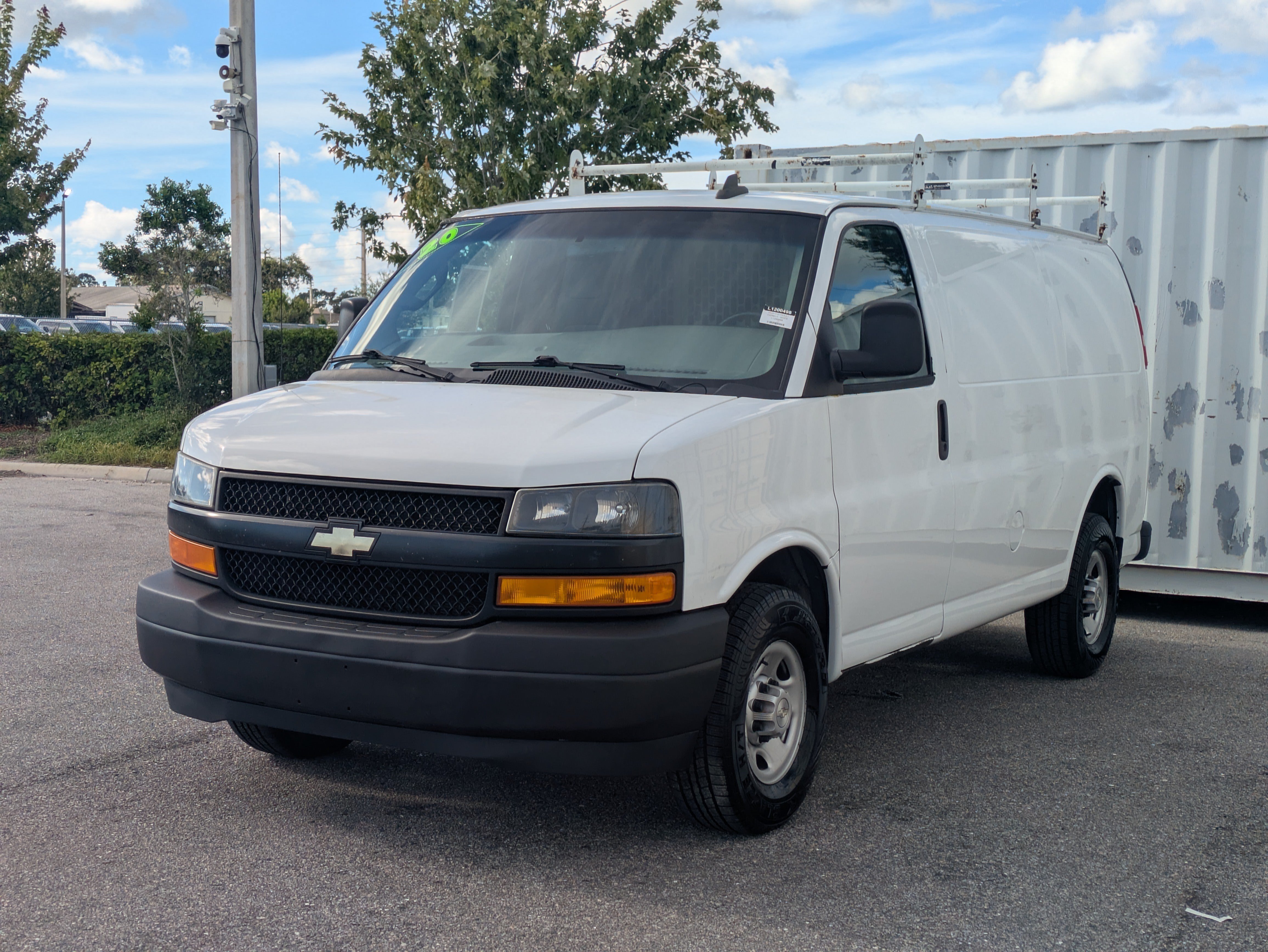 Used 2020 Chevrolet Express 2500 w/ Driver Convenience Package RWD image 8