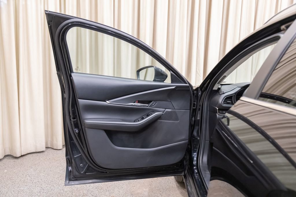 Used 2024 MAZDA CX-30 AWD 2.5 S w/ Preferred Package image 8