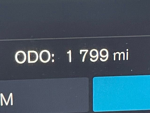 Used 2026 Volvo XC40 B5 Ultra w/ Climate Package image 8