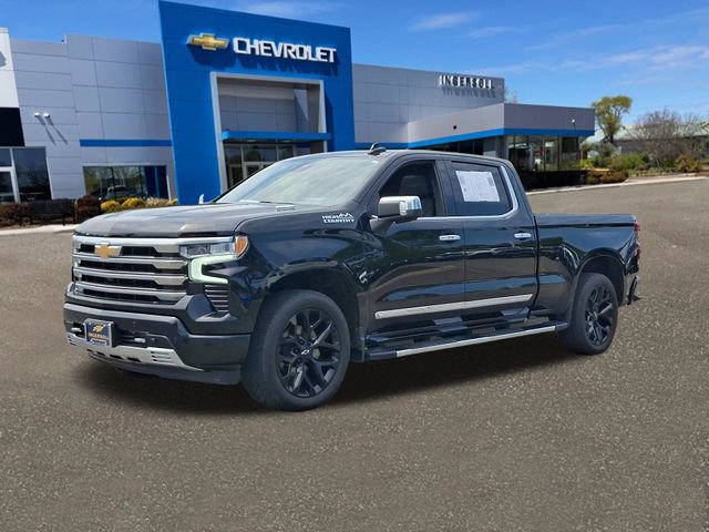 Used 2024 Chevrolet Silverado 1500 High Country w/ Technology Package AWD/4WD image 34