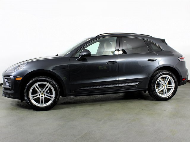 New 2026 Porsche Macan image 2