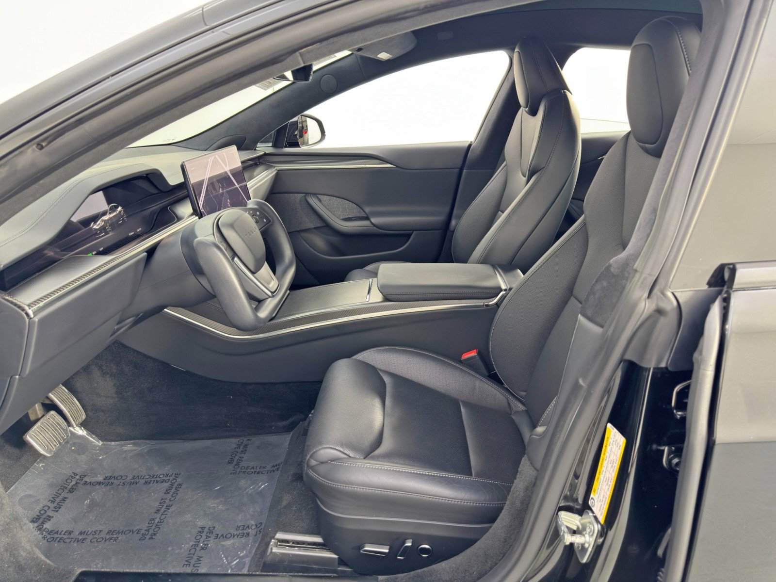 Used 2021 Tesla Model S Plaid image 17