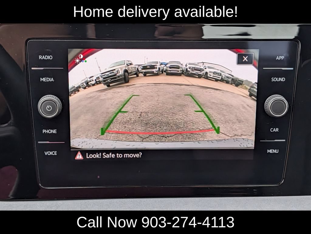 Used 2026 Volkswagen Jetta SE FWD image 20