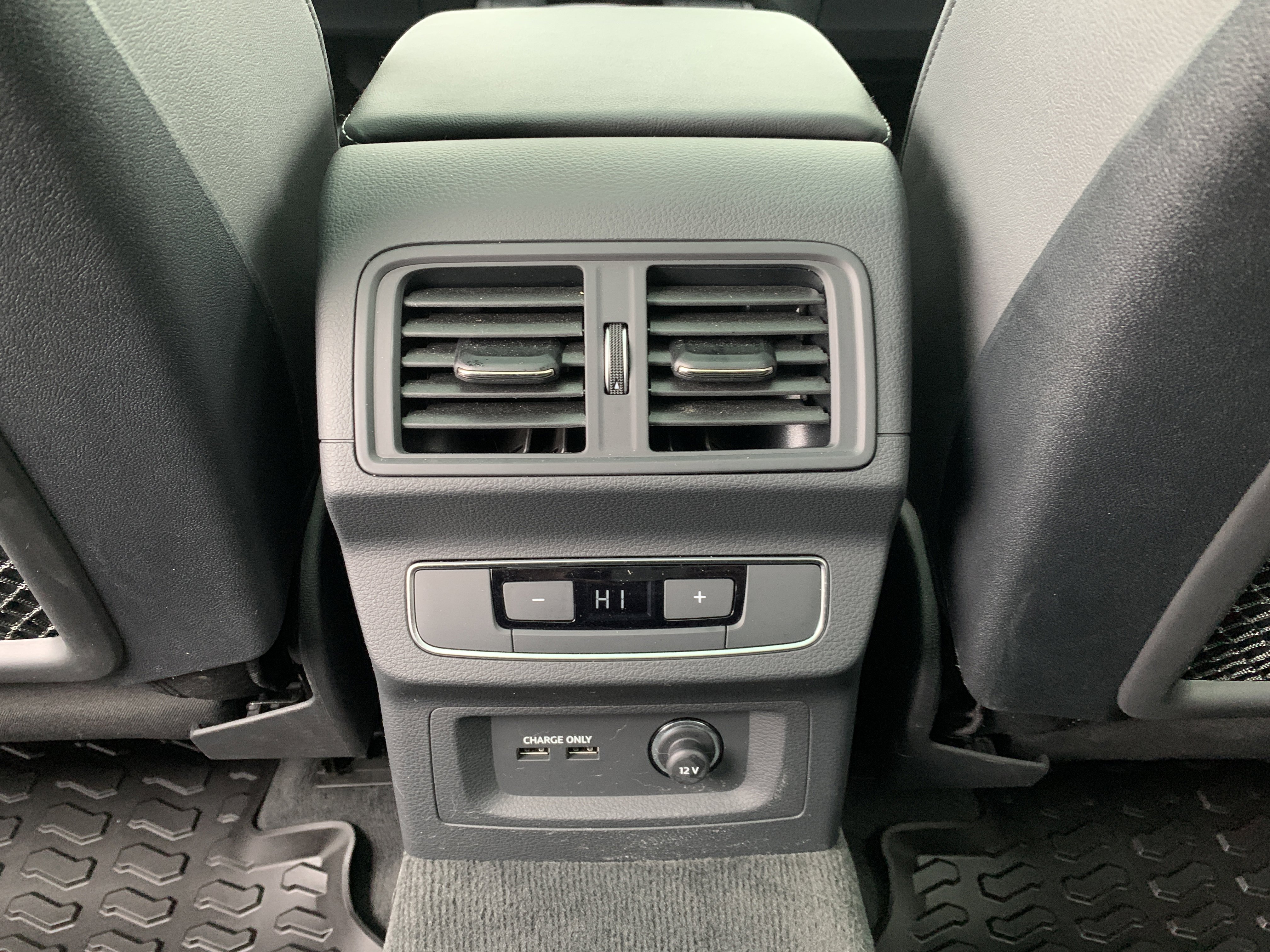 Certified 2024 Audi Q5 e Premium Plus w/ Premium Plus Package image 22