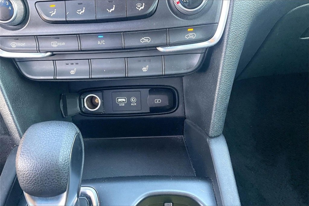 Used 2019 Hyundai Santa Fe SEL image 33