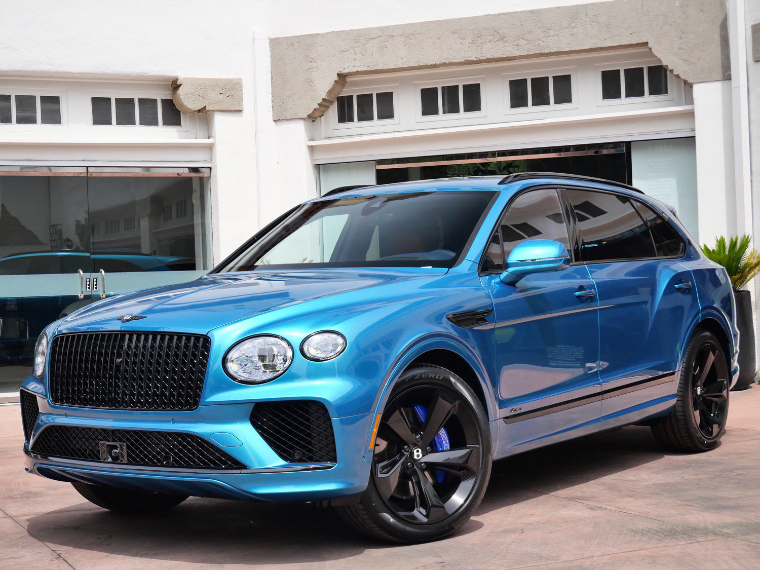 New 2026 Bentley Bentayga Extended Wheelbase AWD/4WD image 12