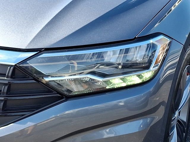 Used 2020 Volkswagen Jetta SE FWD image 12