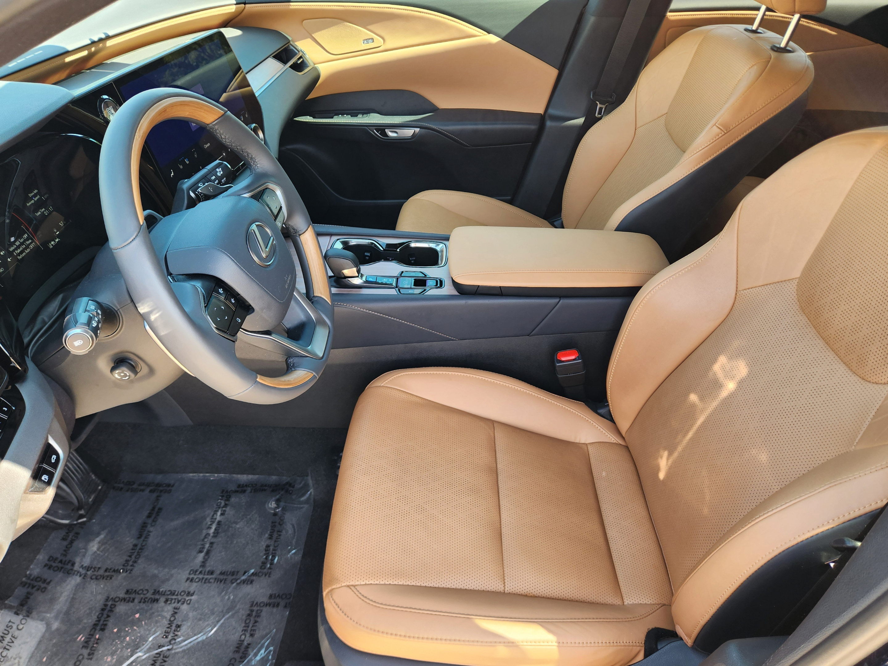 Used 2025 Lexus RX 350 Premium Plus w/ Convenience Package FWD image 5