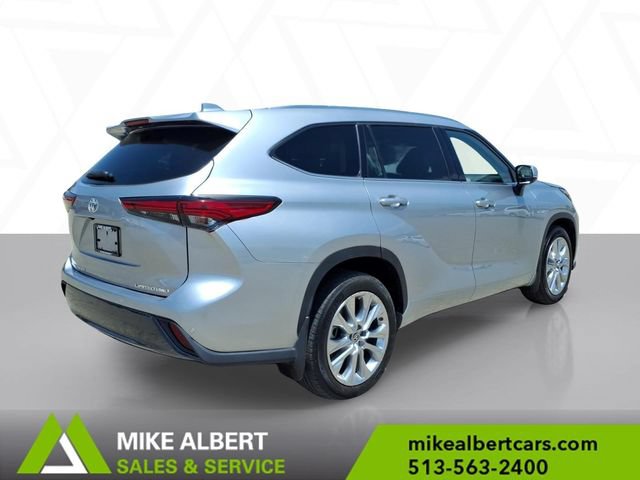 Used 2022 Toyota Highlander Limited AWD/4WD image 7