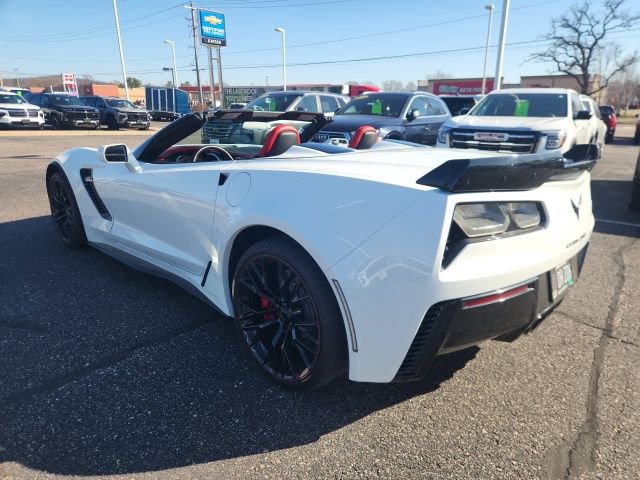 Used 2016 Chevrolet Corvette Z06 w/ 3LZ Preferred Equipment Group image 6