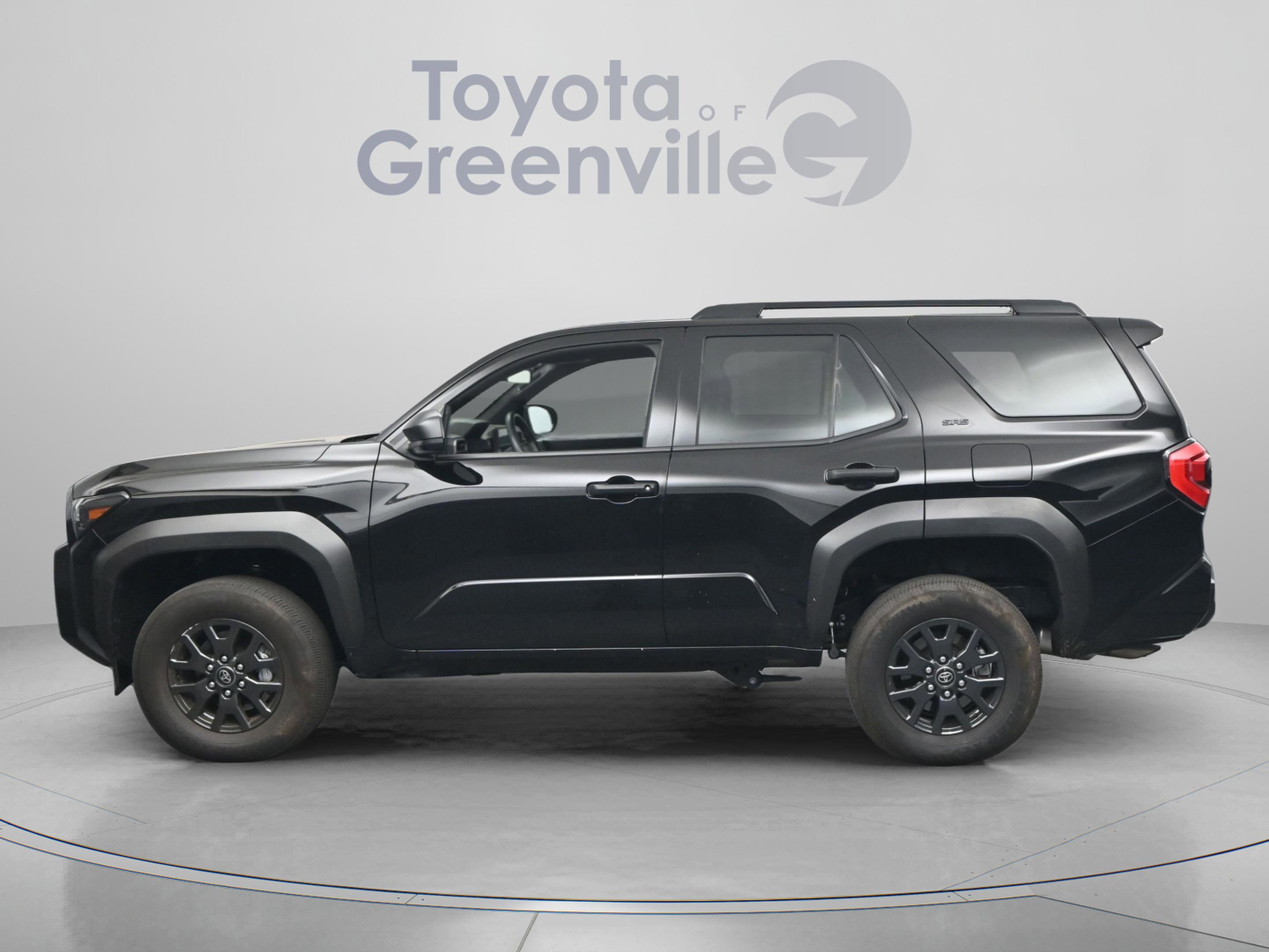 Used 2025 Toyota 4Runner SR5 AWD/4WD image 5