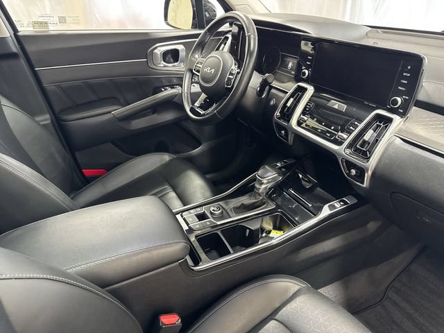 Used 2022 Kia Sorento SX FWD image 31