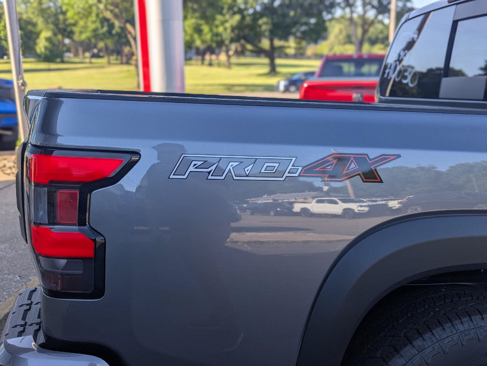 New 2026 Nissan Frontier PRO-4X w/ Tow Package AWD/4WD image 14