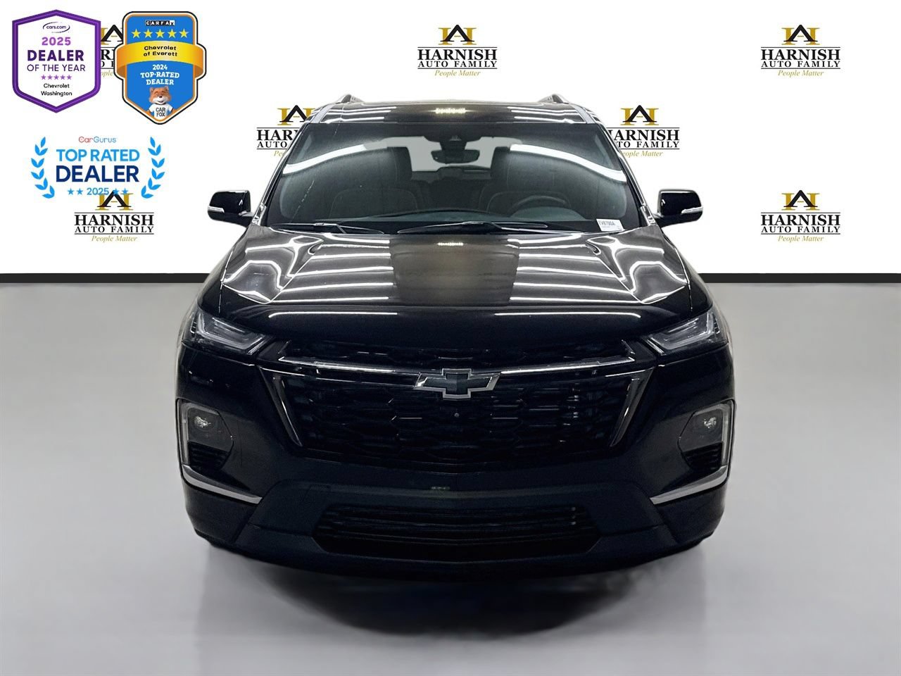Used 2023 Chevrolet Traverse Premier w/ LPO, Floor Liner Package AWD/4WD video 2