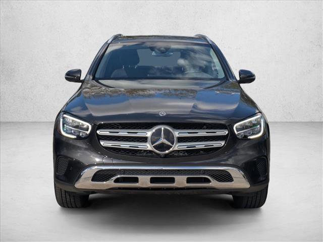 Used 2022 Mercedes-Benz GLC 300 image 2