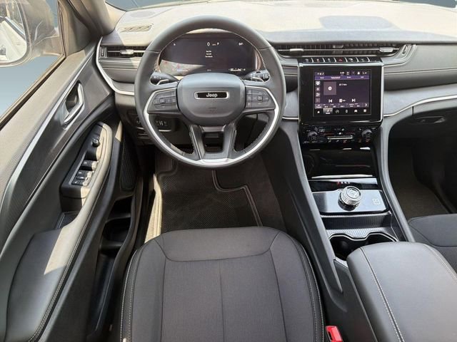 New 2026 Jeep Grand Cherokee L Laredo AWD/4WD image 27