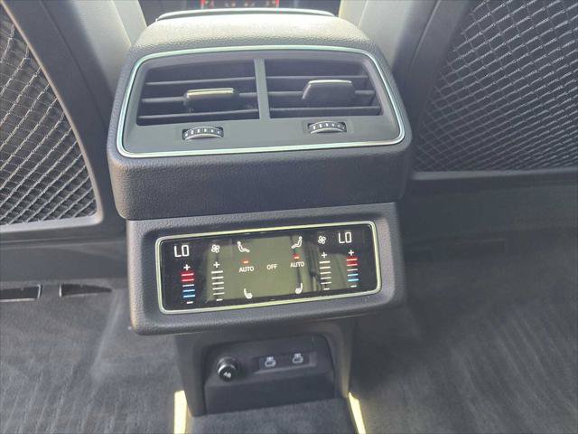 Used 2024 Audi Q8 e-tron Prestige w/ Prestige Package AWD/4WD image 18