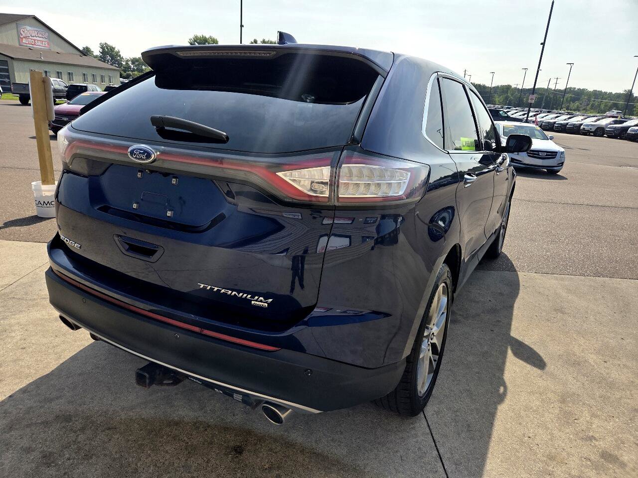 Used 2016 Ford Edge Titanium w/ Equipment Group 301A image 5