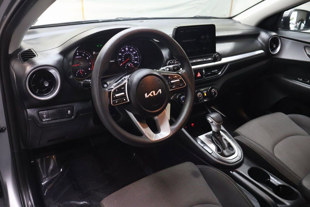 Used 2024 Kia Forte LXS image 17