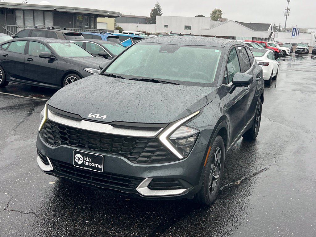 Certified 2023 Kia Sportage LX AWD/4WD image 3