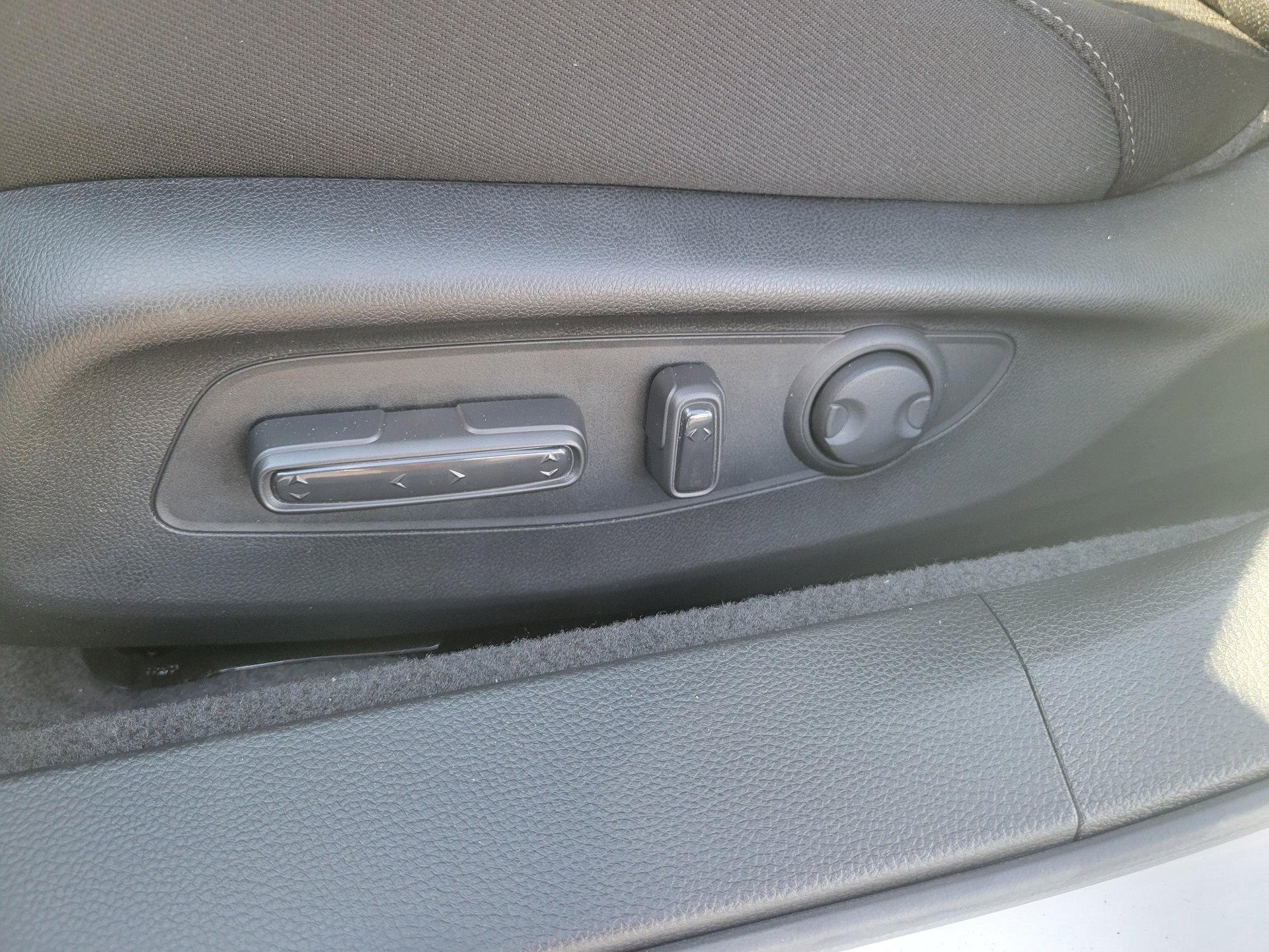 Certified 2025 Honda Accord Sport image 14