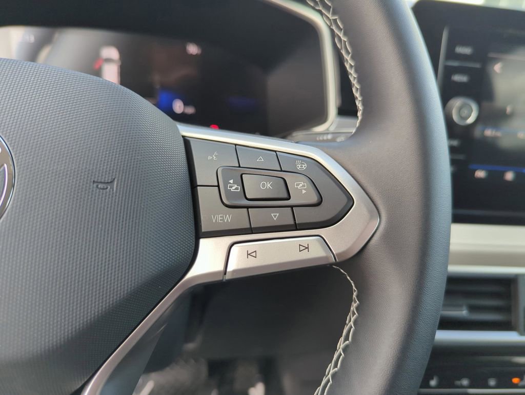 New 2026 Volkswagen Taos SE image 37