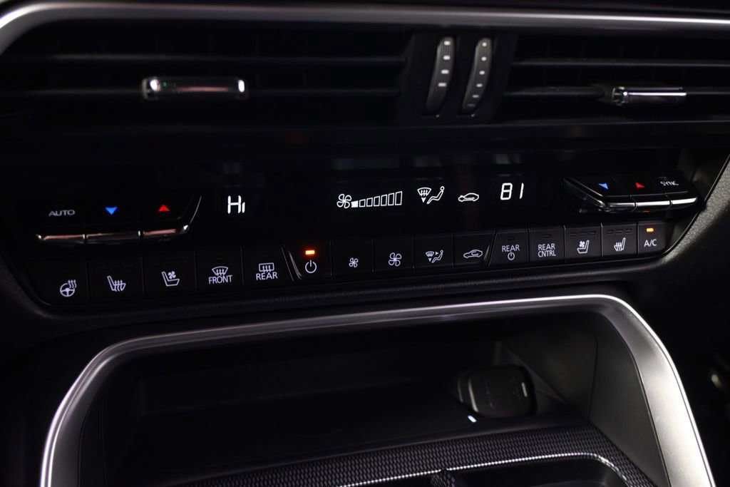 Certified 2024 MAZDA CX-90 Plug-In Hybrid w/ Premium Plus AWD/4WD image 33