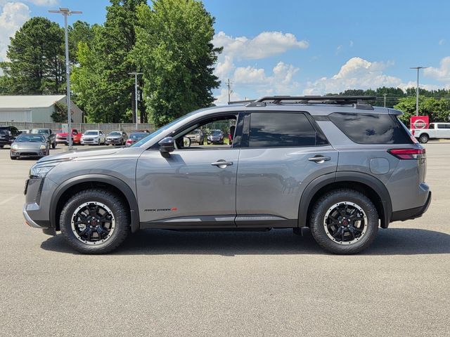 New 2026 Nissan Pathfinder Rock Creek w/ Rock Creek Premium Package AWD/4WD image 2