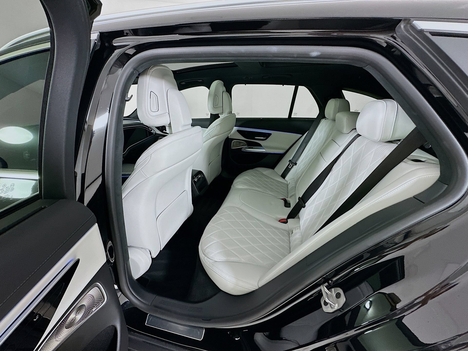 Certified 2024 Mercedes-Benz E 450 4MATIC All-Terrain Wagon image 27