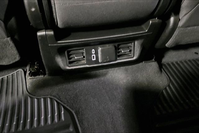 Used 2023 Chevrolet Silverado 1500 LT AWD/4WD image 27