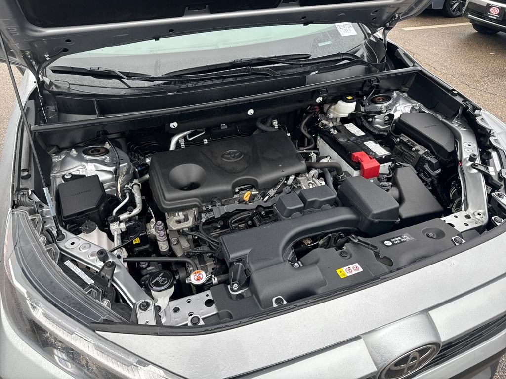 Used 2023 Toyota RAV4 XLE Premium image 45