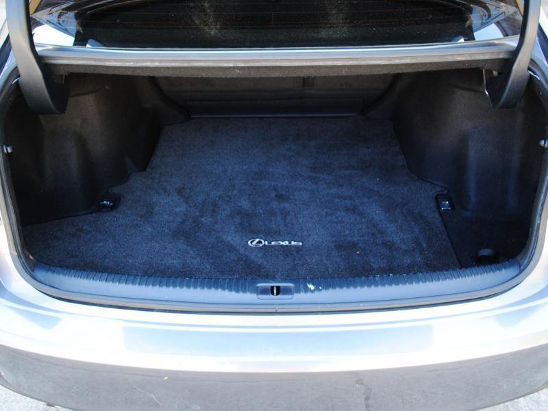 Used 2016 Lexus IS 300 AWD w/ F Sport Package image 33