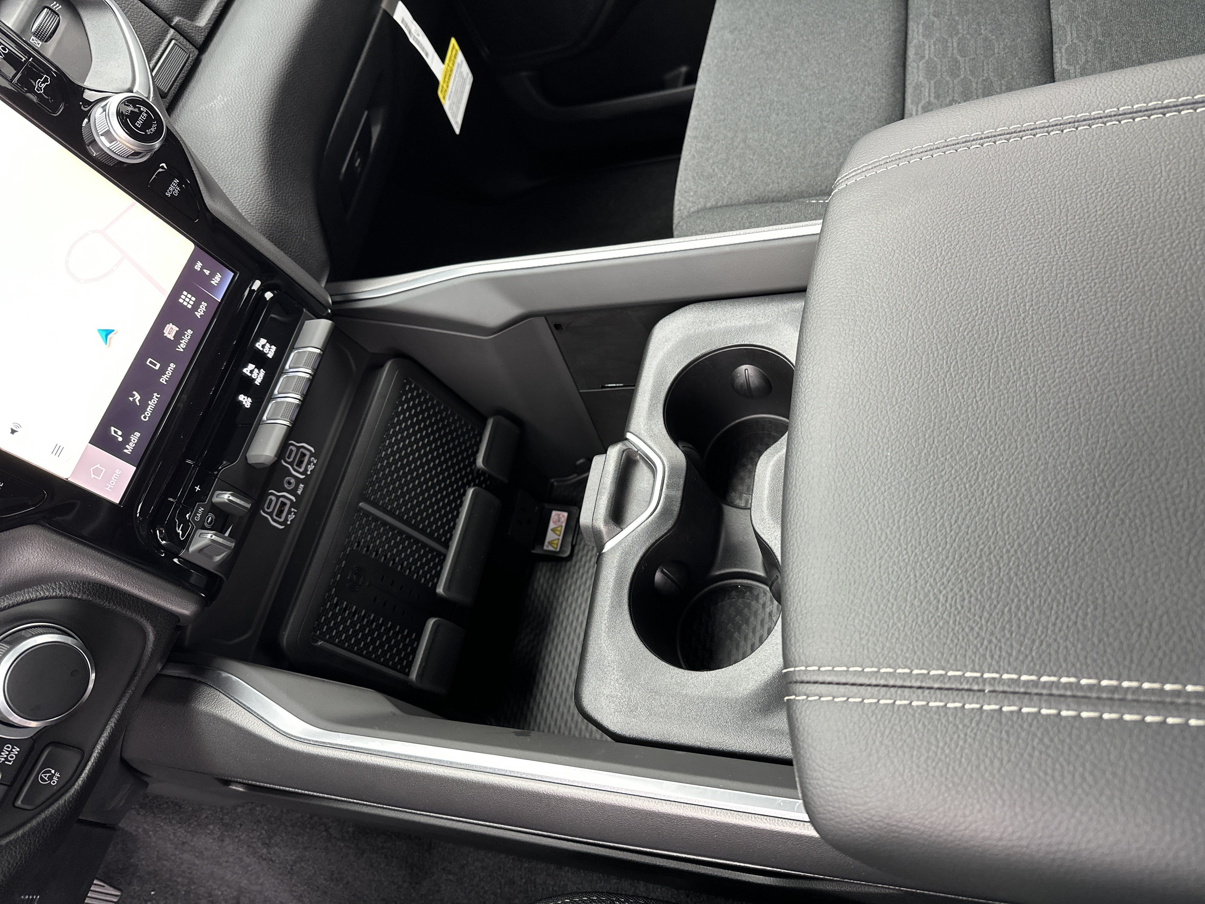New 2026 RAM 1500 Big Horn AWD/4WD image 30