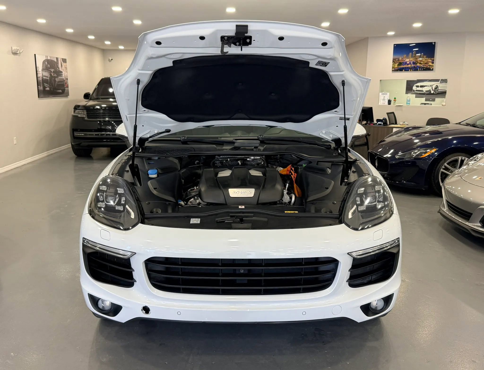 Used 2017 Porsche Cayenne S Platinum w/ Premium Package Plus (Pjy) AWD/4WD image 41