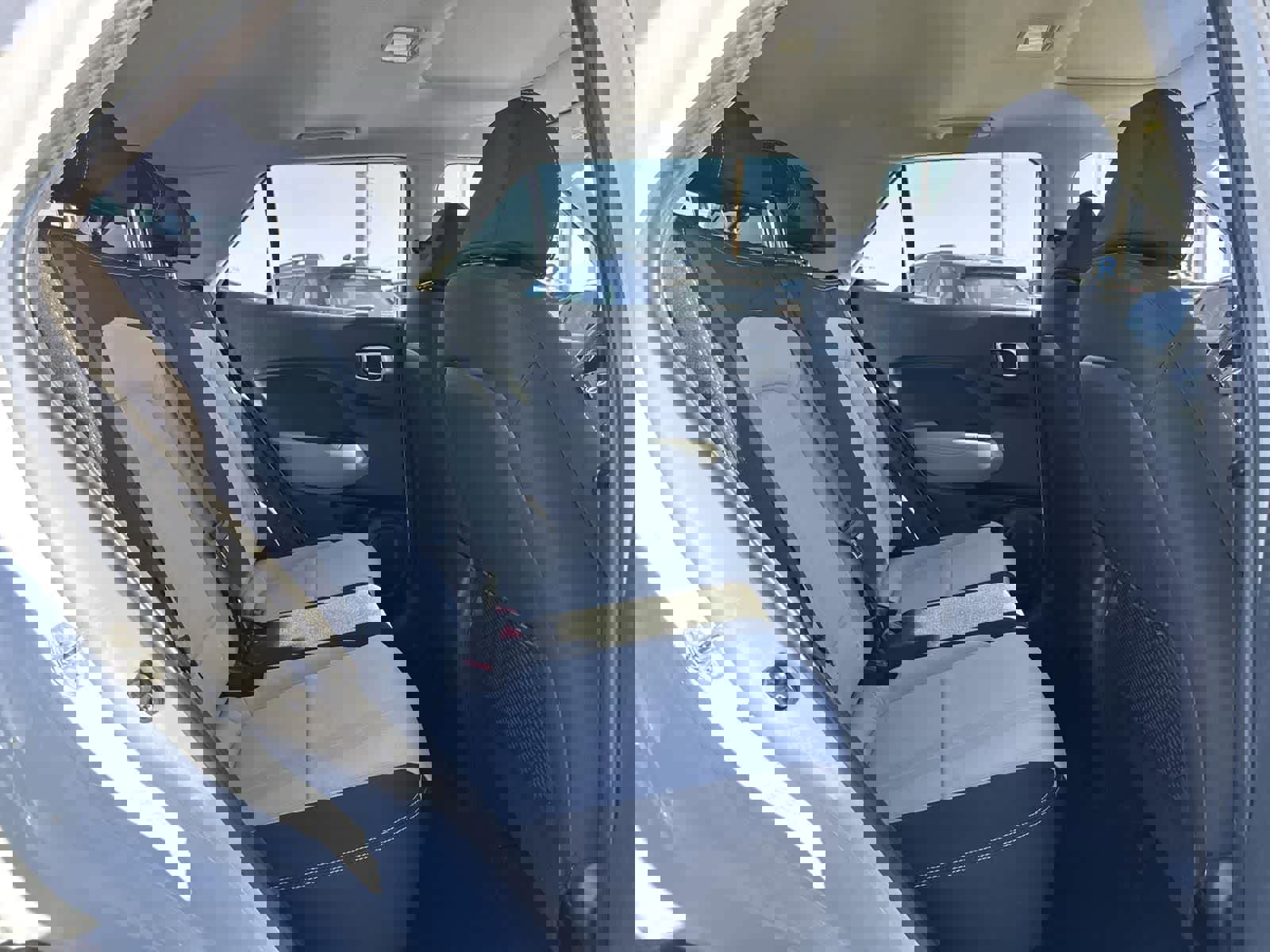 Used 2022 Hyundai Venue SEL image 20