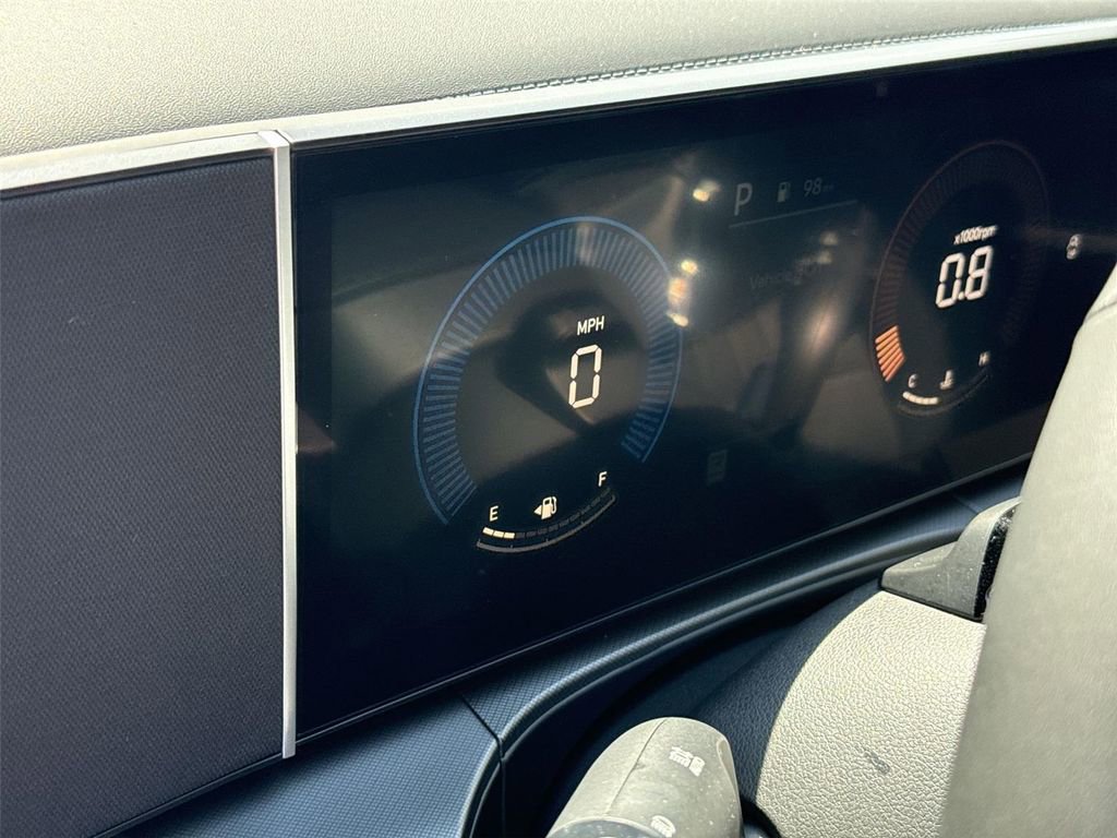 Used 2025 Hyundai Santa Fe SEL AWD/4WD image 10