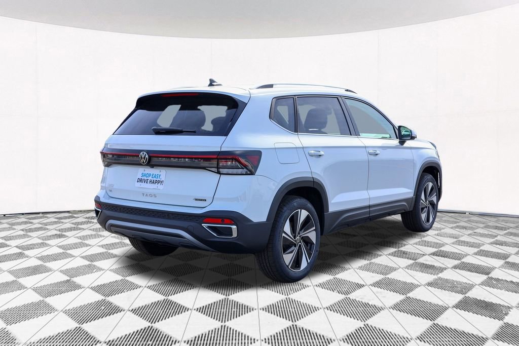 New 2025 Volkswagen Taos SE image 13