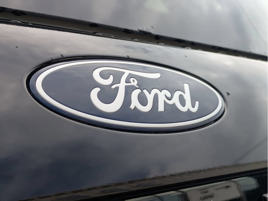 New 2027 Ford Expedition Max Platinum w/ Stealth Performance Package AWD/4WD image 8
