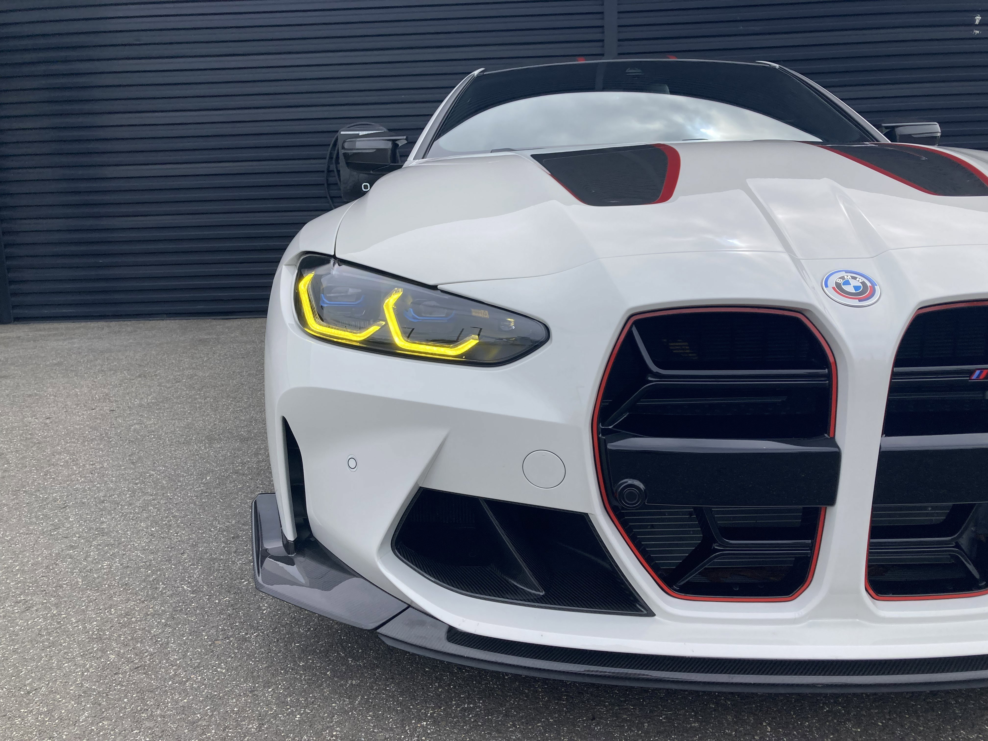 Used 2023 BMW M4 CSL RWD image 12