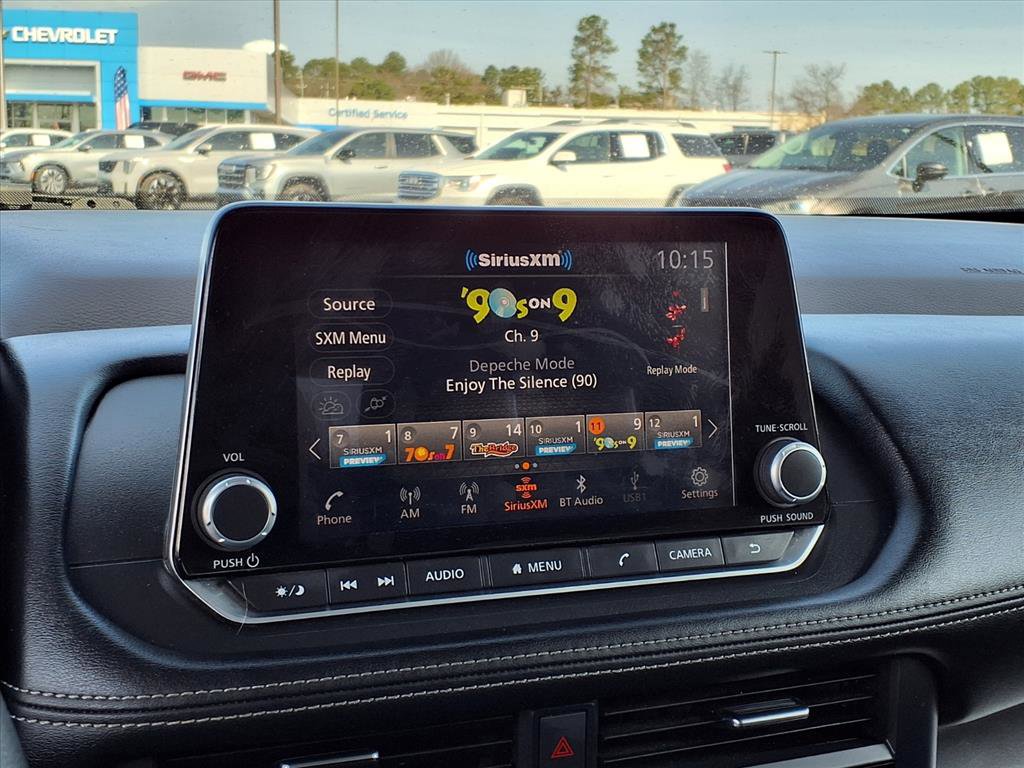 Used 2023 Nissan Rogue SV image 8