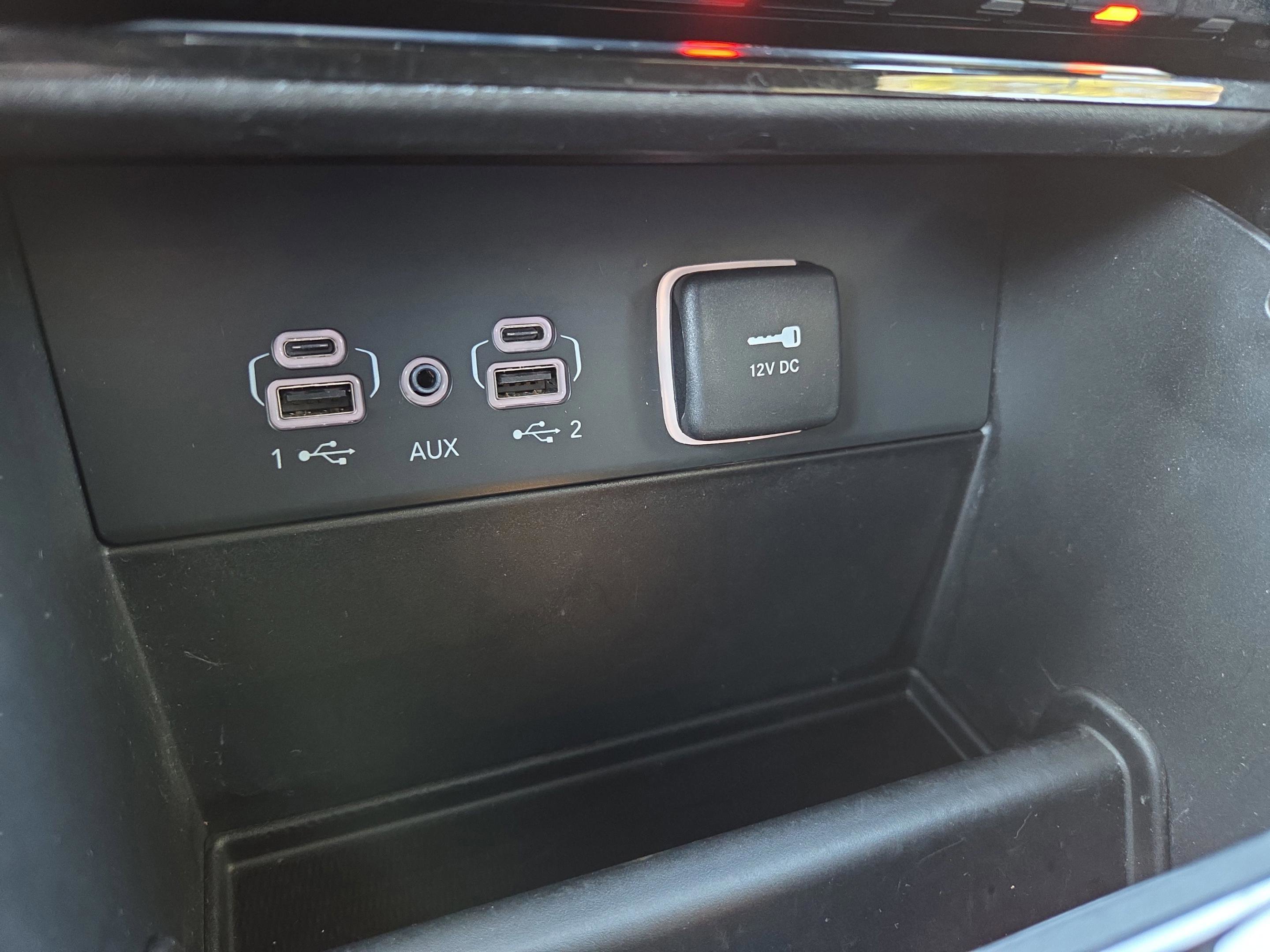 Used 2023 Jeep Grand Cherokee Overland image 22