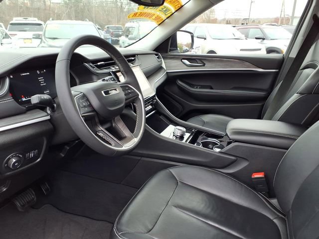 Certified 2023 Jeep Grand Cherokee Limited AWD/4WD image 22