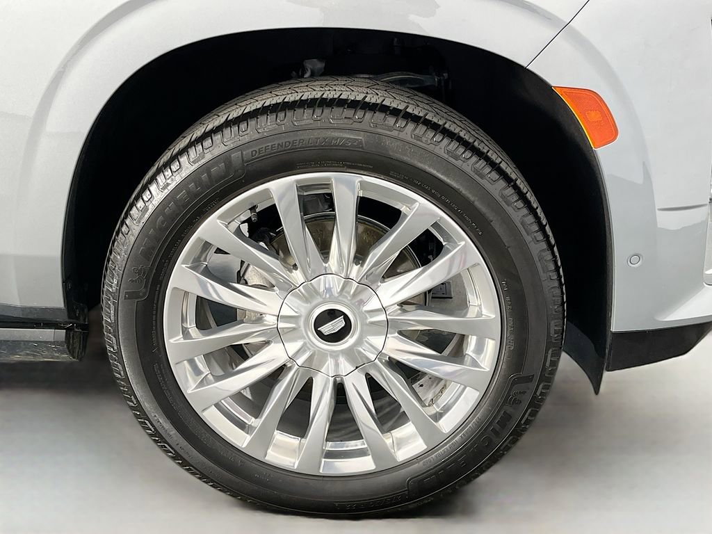 Used 2023 Cadillac Escalade Premium Luxury w/ Performance Package image 45