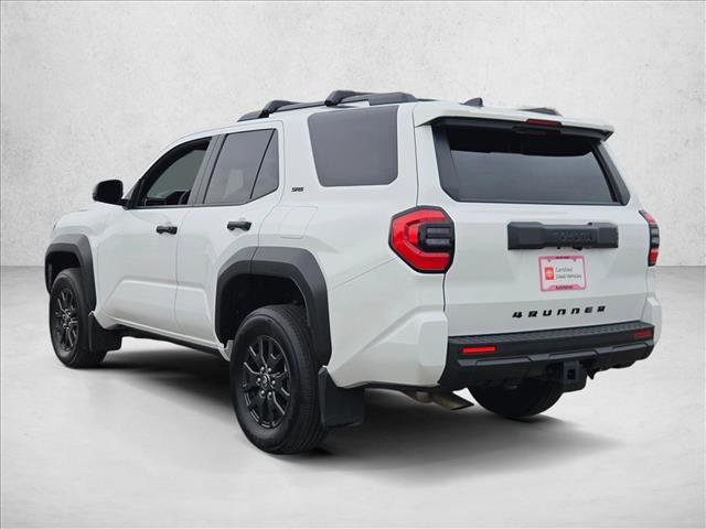 Used 2025 Toyota 4Runner SR5 AWD/4WD image 8