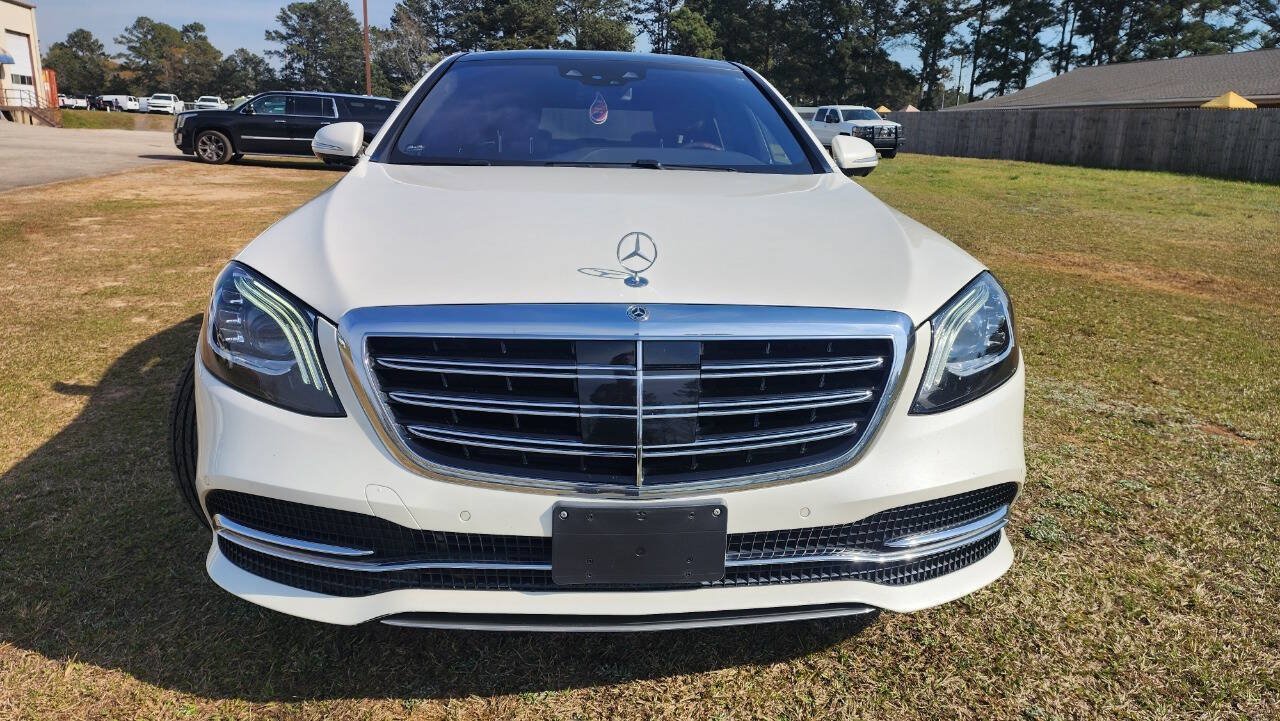 Used 2018 Mercedes-Benz S 560 Sedan image 2