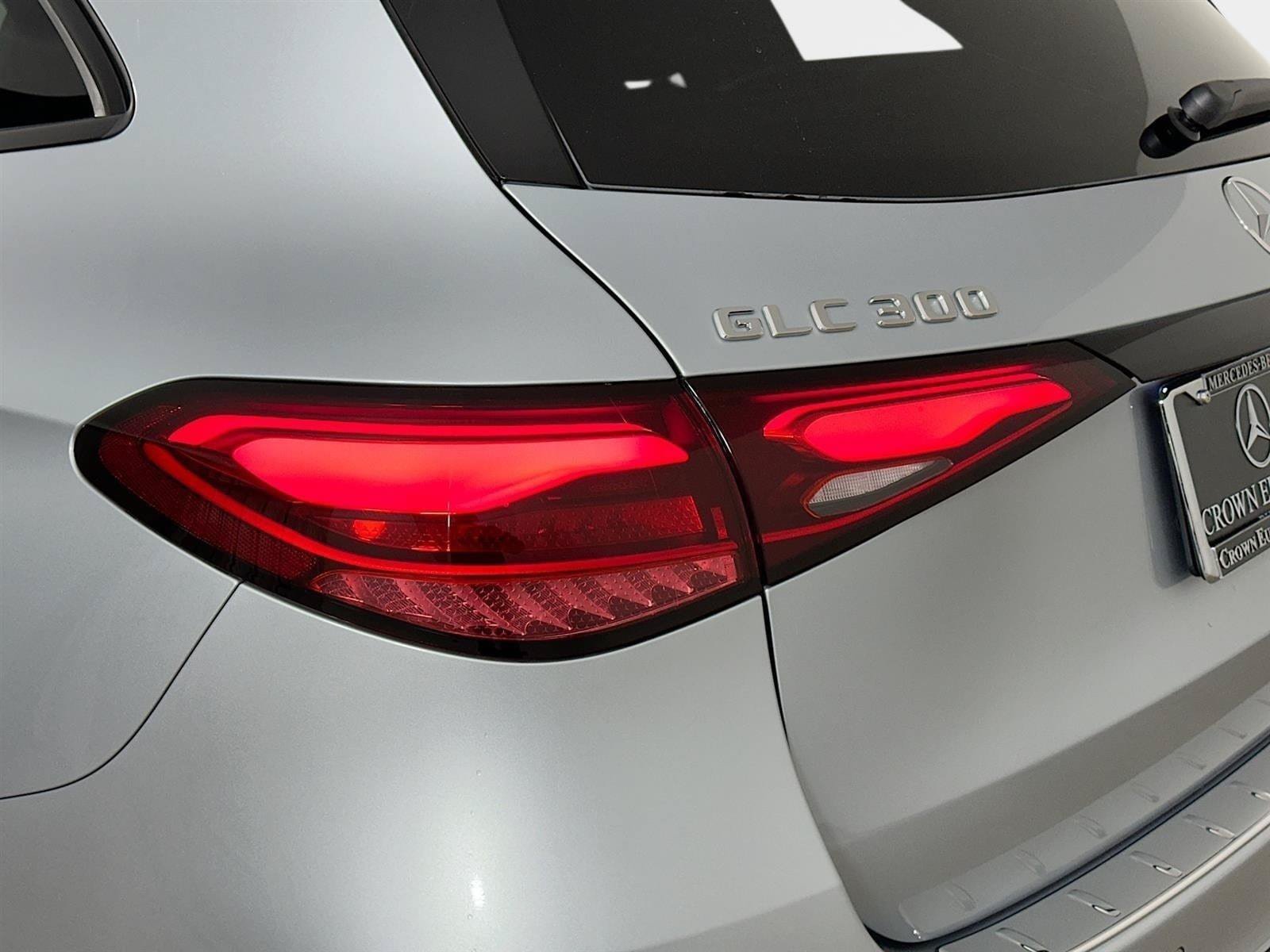 Used 2026 Mercedes-Benz GLC 300 4MATIC image 40